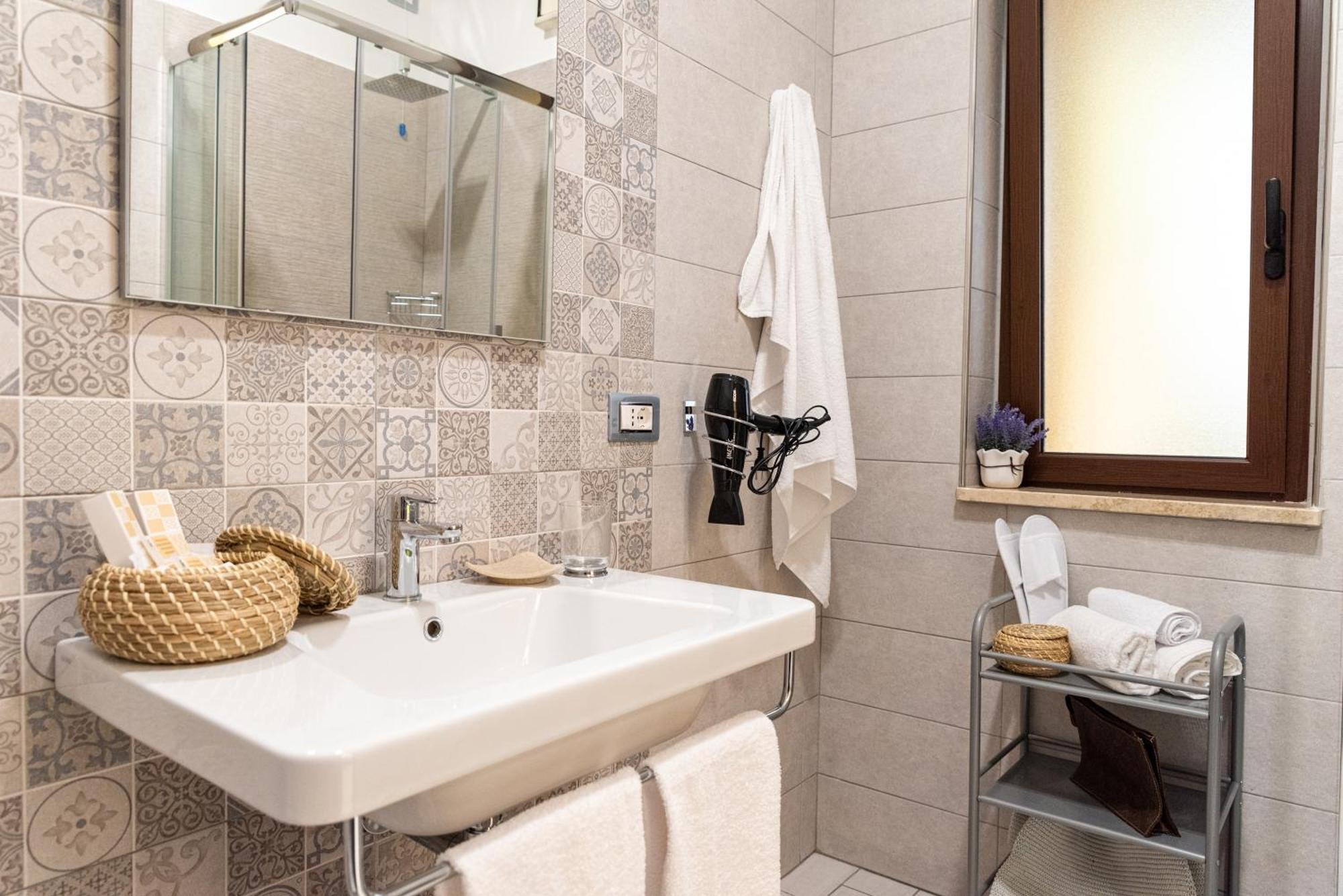 Cilento Suite - Vinarte B&B Agropoli Dış mekan fotoğraf